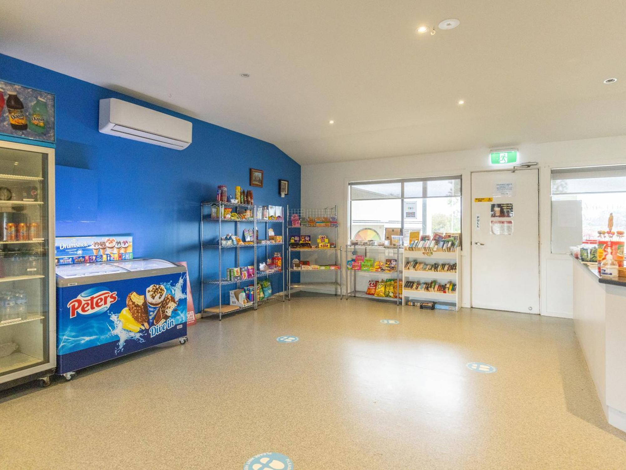Nrma Warrnambool Riverside Holiday Park Exterior foto
