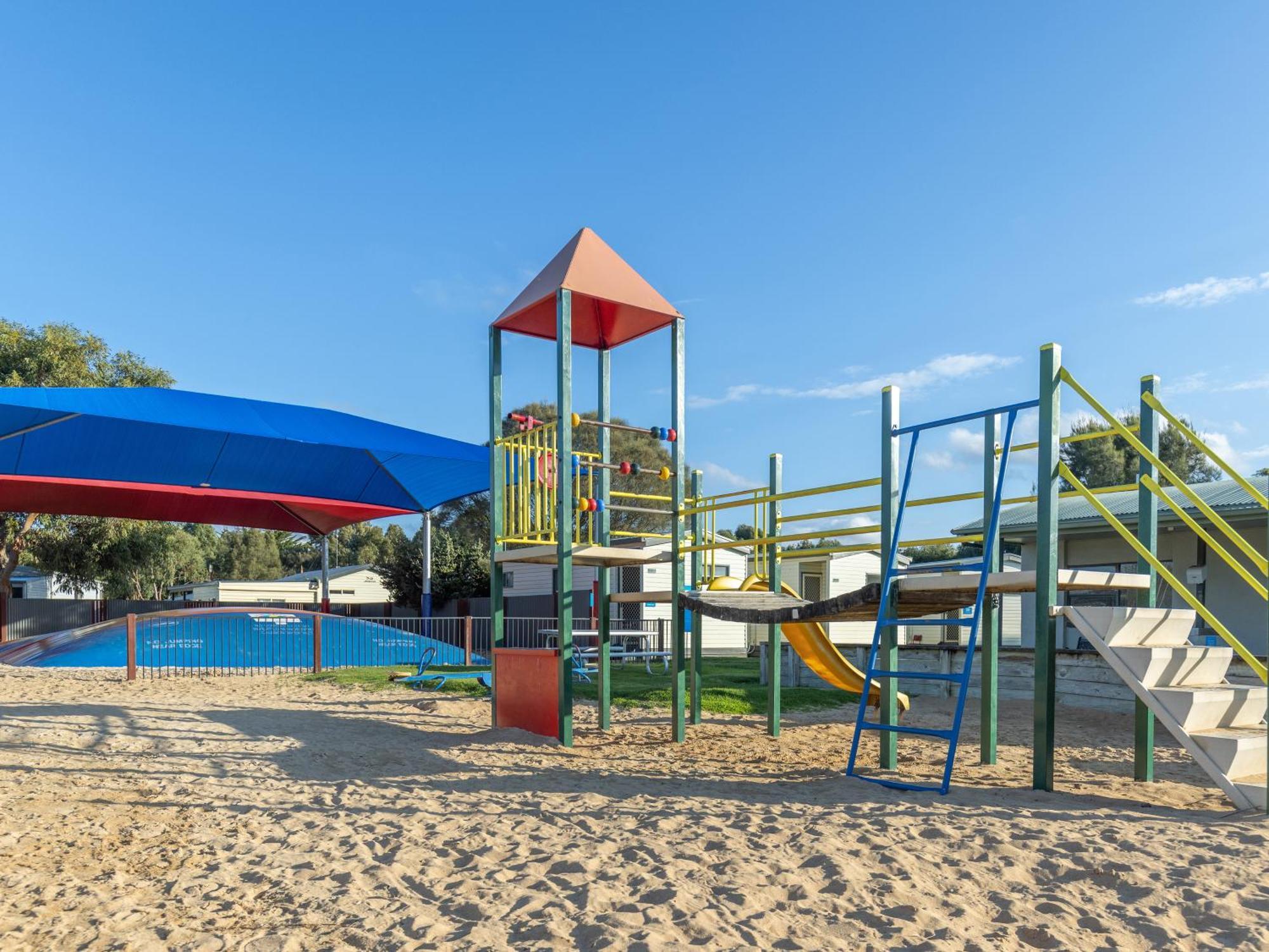 Nrma Warrnambool Riverside Holiday Park Exterior foto