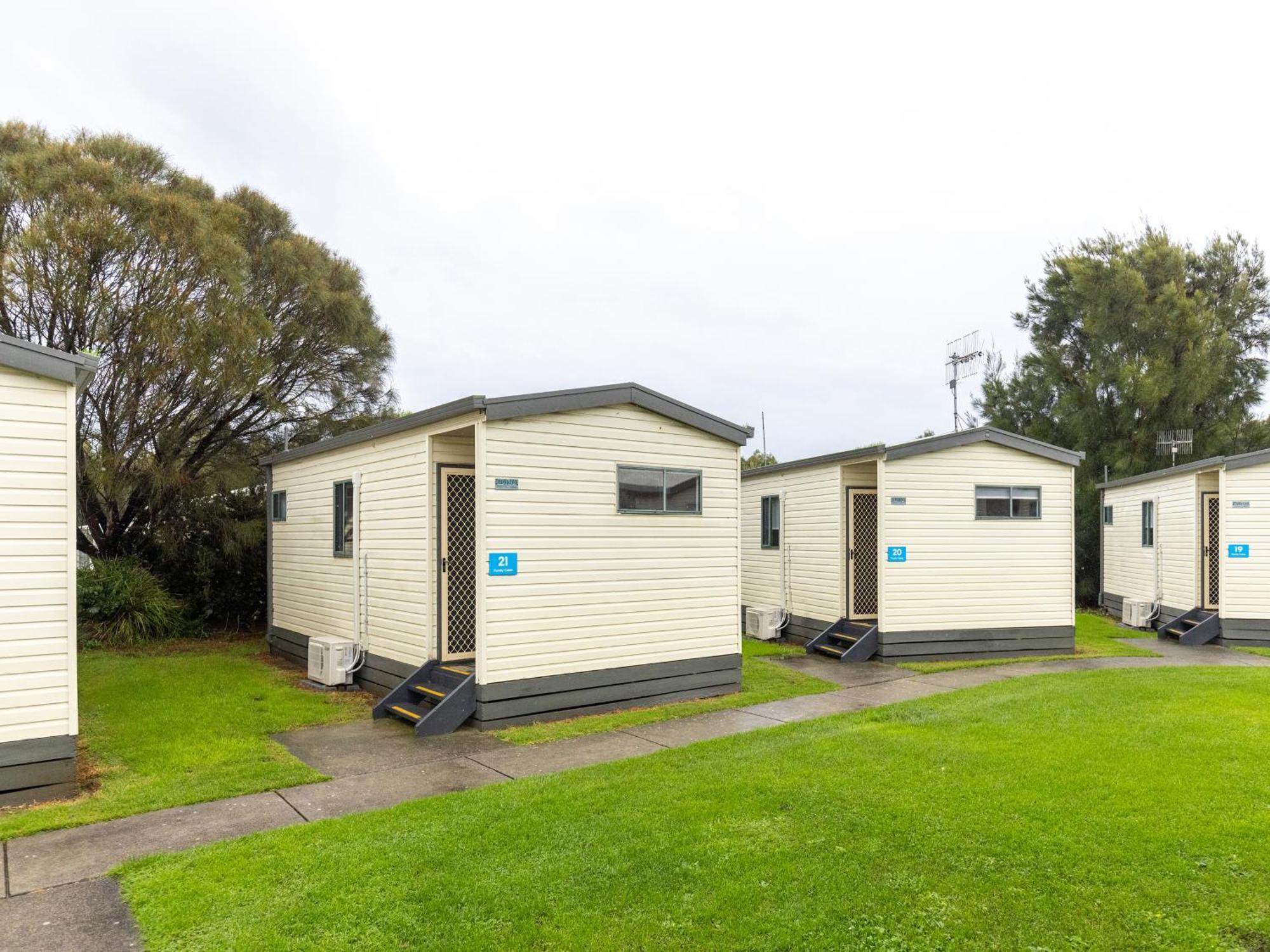 Nrma Warrnambool Riverside Holiday Park Zimmer foto