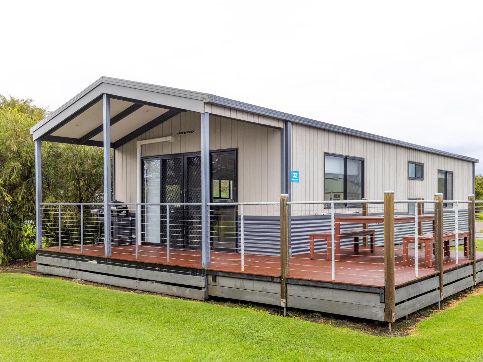 Nrma Warrnambool Riverside Holiday Park Zimmer foto